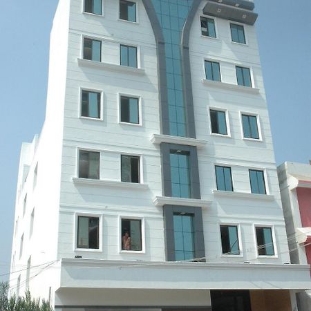 Hotel Mgr Puducherry Exterior foto